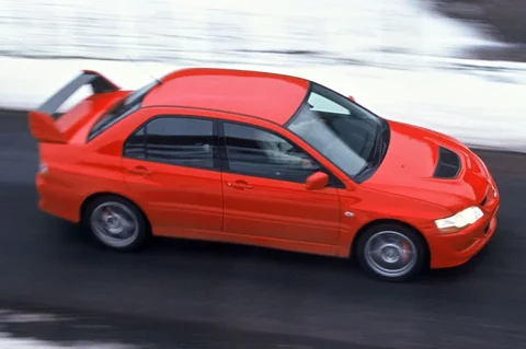 Mitsubishi Lancer Evolution VIII 2003 view 5