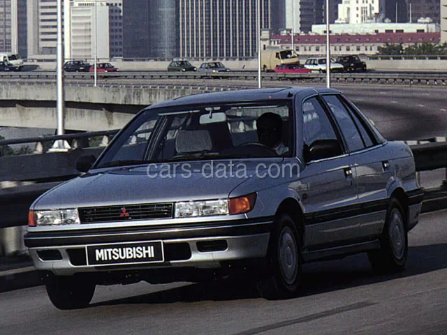 Mitsubishi Lancer 1.8 D GL 1989 front view