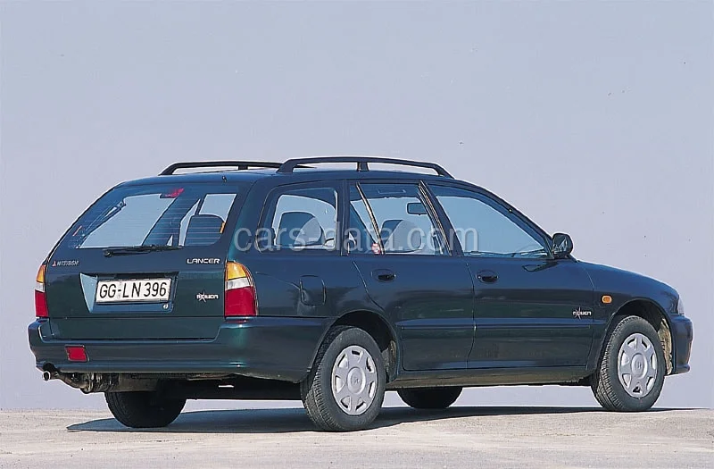 Mitsubishi Lancer Wagon 2.0 D GL 1992 front view