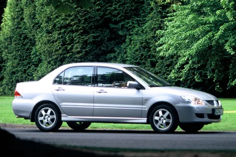 Mitsubishi Lancer 1.6 Comfort 2003 view 3