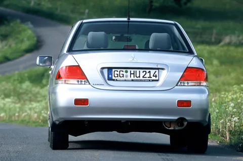 Mitsubishi Lancer 1.6 Comfort 2003 view 4
