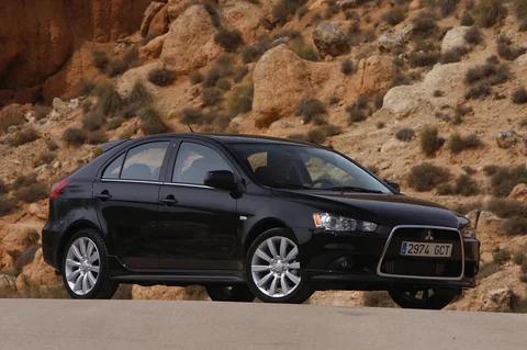 Mitsubishi Lancer Sportback 1.8 Edition Two 2011 view 5