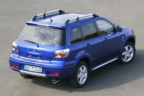 Mitsubishi Outlander Sport 2.0 2WD Invite Plus 2006 view 4