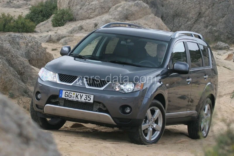 Mitsubishi Outlander 2.4 2WD Invite 2007 front view