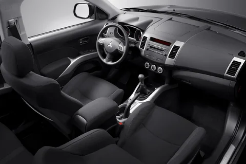 Mitsubishi Outlander 2.4 2WD Invite 2007 view 5