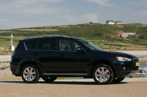 Mitsubishi Outlander 2.0 2WD Edition Two 2011 view 7