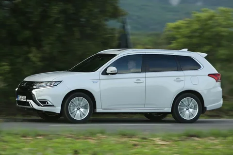 Mitsubishi Outlander PHEV Pure 2018 view 7