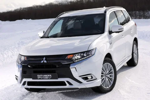Mitsubishi Outlander PHEV Pure 2018 view 8
