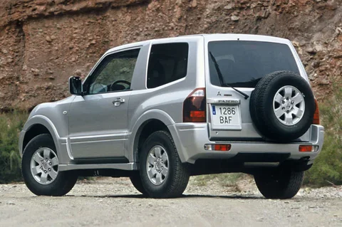 Mitsubishi Pajero 2.5 TD GL 2003 view 7