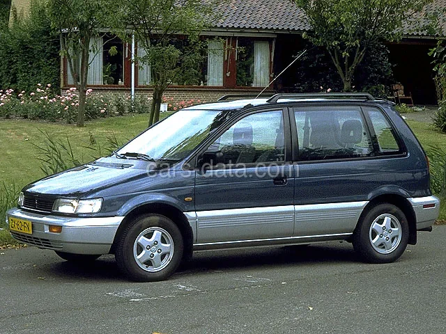 Mitsubishi Space Runner 1.8 GLXi 1991 front view