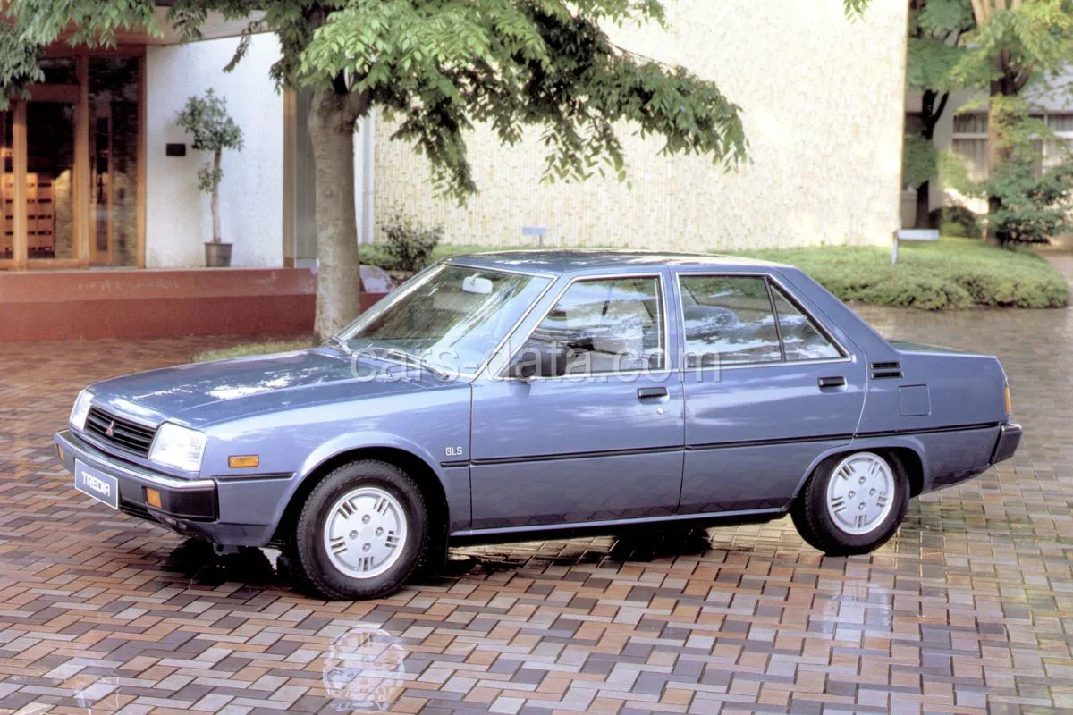 Mitsubishi Tredia 1400 EL 1982 front view