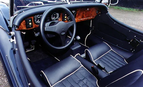Morgan 4/4 4-seater 1999 view 4