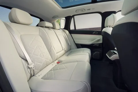 NIO EL7 75kWh 2022 view 10