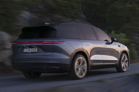 NIO EL8 100kWh Executive 2024 view 1