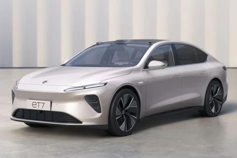 NIO ET7 75kWh 2022 view 2