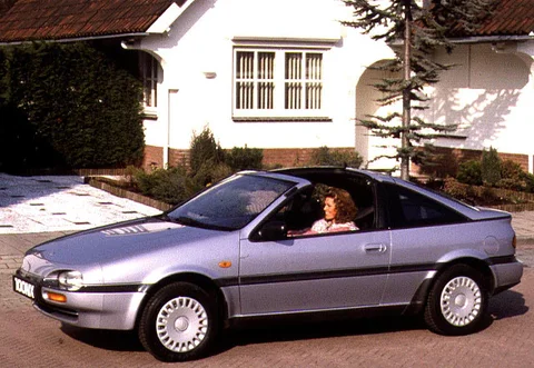 Nissan 100 NX 2.0 GTi 1991 view 2