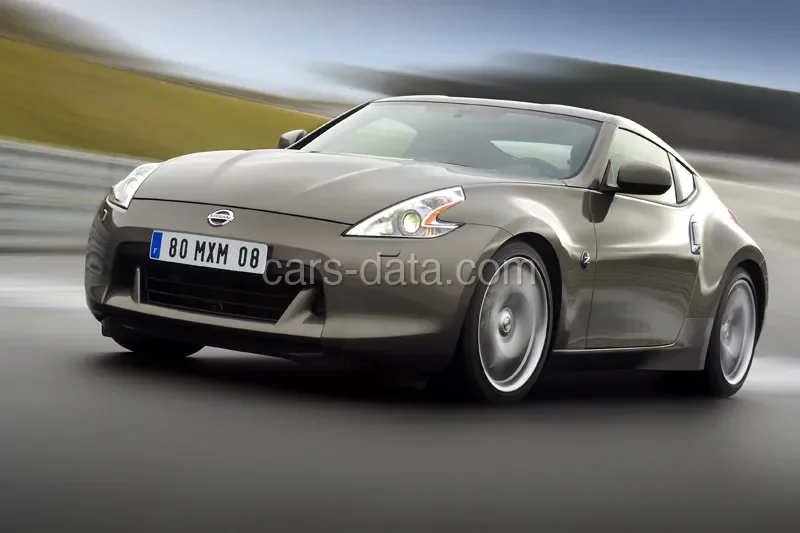 Nissan 370Z GT Edition 2011 front view