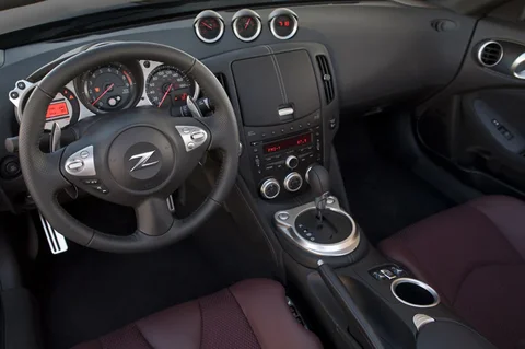 Nissan 370Z Roadster 2010 view 9