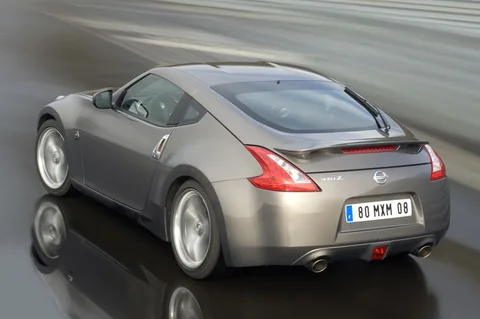 Nissan 370Z Nismo 2014 view 5