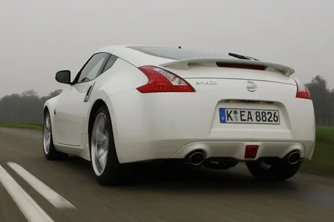 Nissan 370Z Nismo 2014 view 8