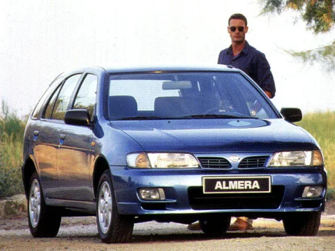Nissan Almera 1.6 SR 1995 view 4