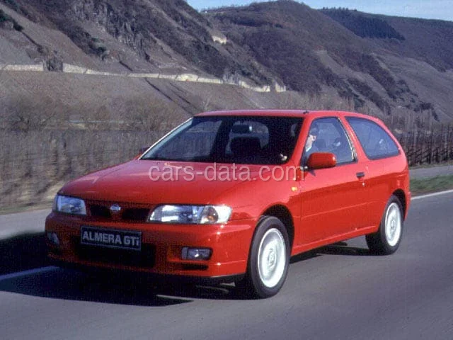 Nissan Almera 1995 — Exteriér 1