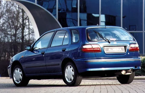 Nissan Almera 1.6 SR 1998 view 2