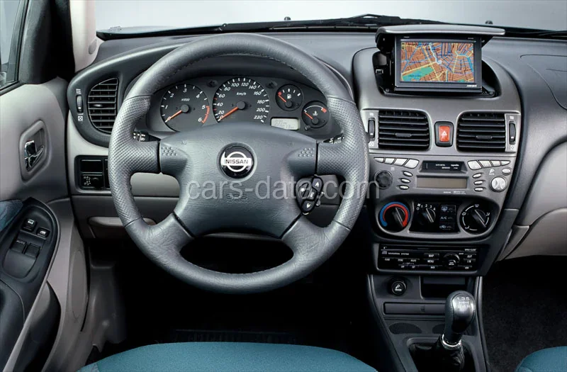Nissan Almera 2.2 Di Elegance 2001 front view