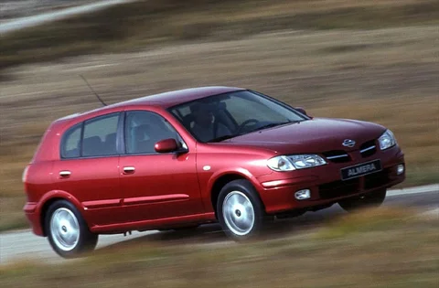 Nissan Almera 2.2 Di Elegance 2001 view 4