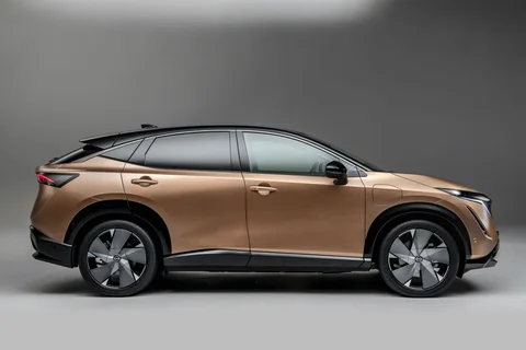 Nissan Ariya 87kWh Evolve 2022 view 11