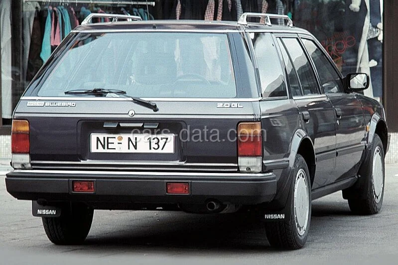Nissan Bluebird Wagon 2.0 D GL 1986 front view
