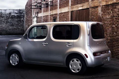 Nissan Cube 1.6 Zen 2010 view 5