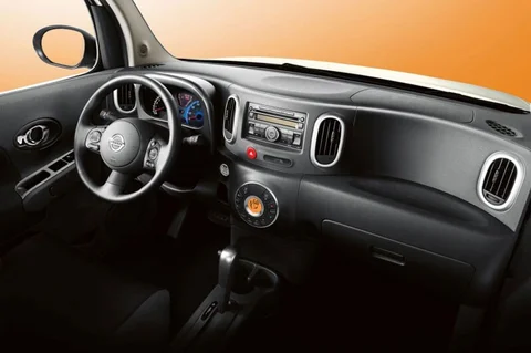 Nissan Cube 1.6 Zen 2010 view 6