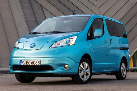 Nissan Evalia e-Evalia 40 kWh Connect Edition 2018 view 12