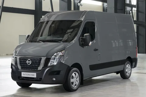 Nissan Interstar L2H2 2.3 dCi 135 Acenta 2022 view 2
