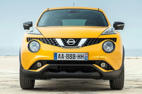 Nissan Juke DIG-T 115 N-Connecta 2015 view 9