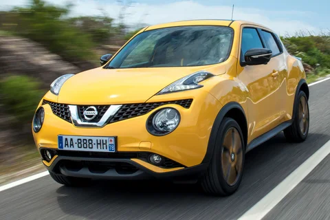 Nissan Juke DIG-T 115 N-Connecta 2015 view 11