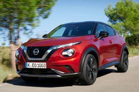 Nissan Juke DIG-T 117 Acenta 2019 view 2