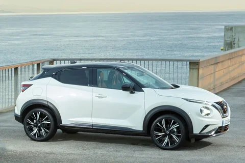 Nissan Juke DIG-T 117 Acenta 2019 view 6