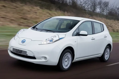 Nissan Leaf 30kWh Visia 2016 view 8