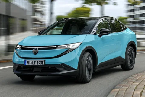 Nissan Leaf 75kWh Engage 2026 suv widok 4