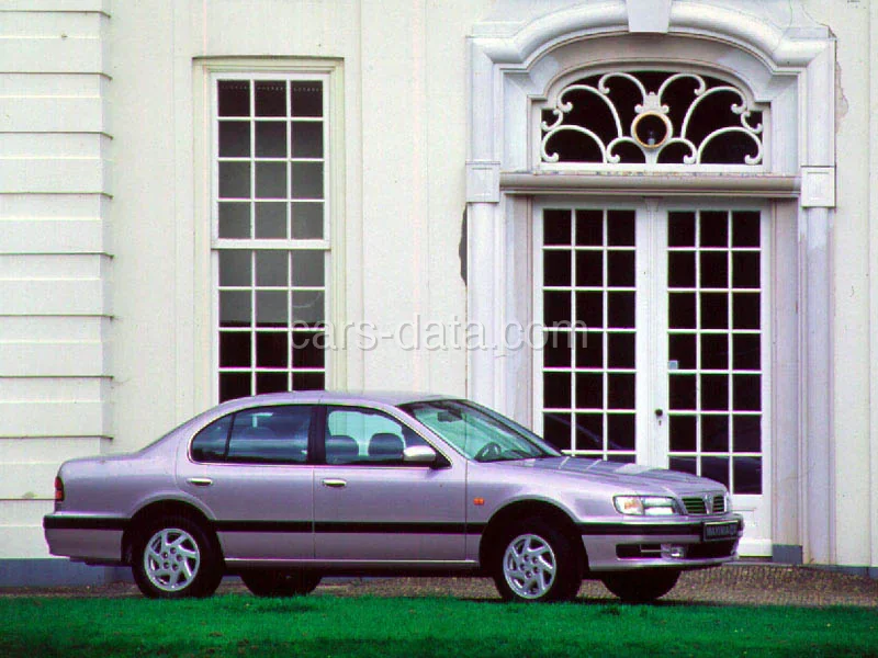 Nissan Maxima QX 2.0 V6 SLX 1995 front view