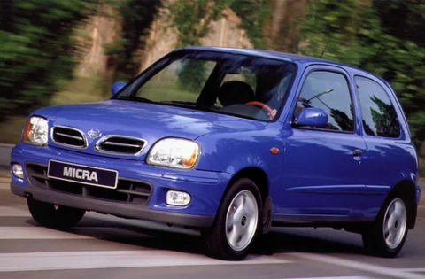 Nissan Micra 1.0 2000 view 2