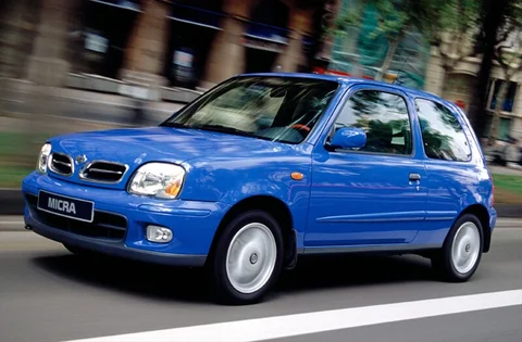 Nissan Micra 1.0 2000 view 4
