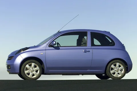 Nissan Micra 1.0 2003 view 2