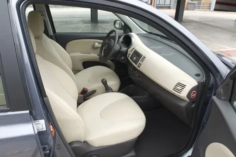 Nissan Micra 1.6 Elegance 2008 view 8
