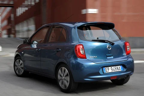 Nissan Micra 1.2 Tekna 2013 view 9