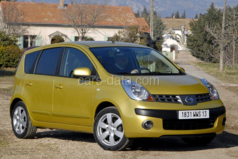 Nissan Note 1.6 Acenta 2006 front view