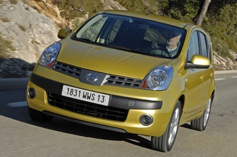 Nissan Note 1.6 Acenta 2006 view 3
