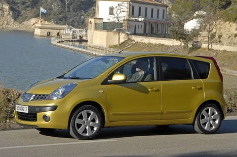 Nissan Note 1.6 Acenta 2006 view 5